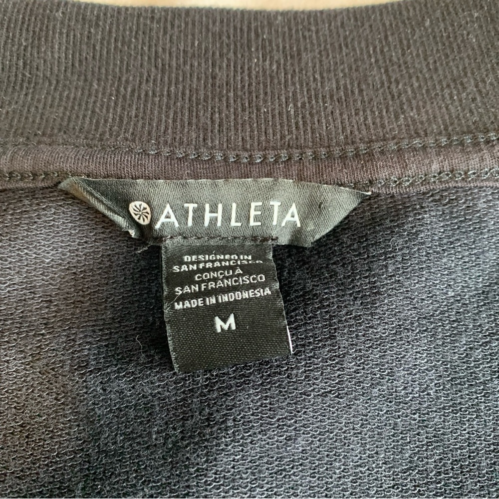 ATHLETA Black Retroterry V-Neck M Sweatshirt Tee Top Minimalist Comfy Side Slit - Picture 7 of 9